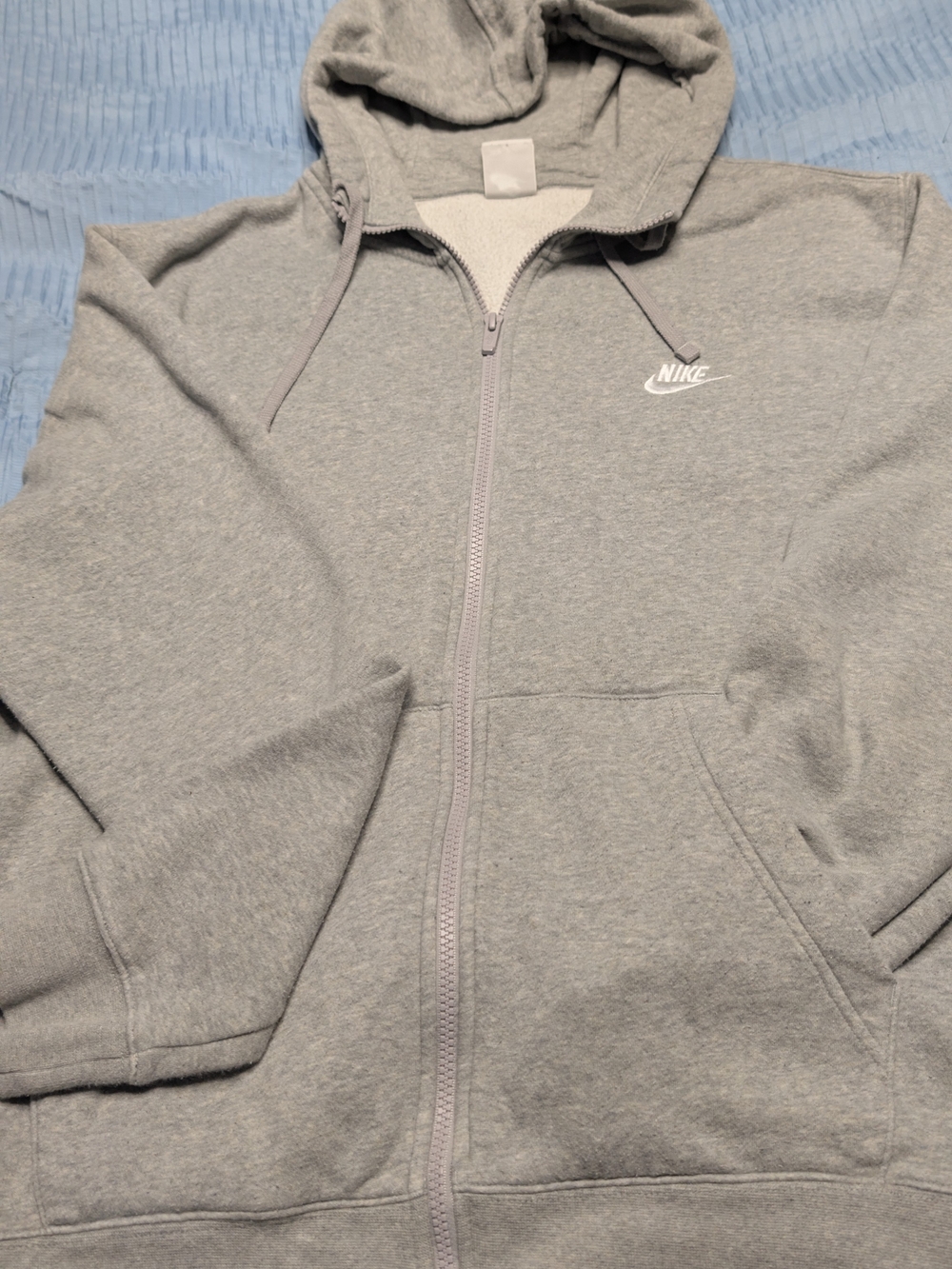 Nike Light Gray Full-Zip Hoodie with Hood